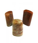폭1.3~1.7cm 길이2.5-3.5cm 불규칙 타원형 수산홍자연석유인
